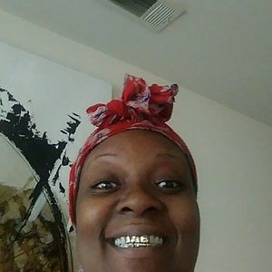 Meet your Posher, Melanie